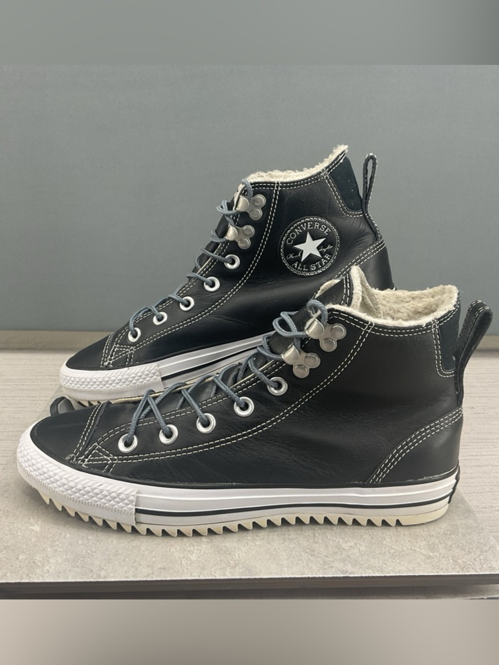 Converse All Star Chuck Taylor City Hiker Black Leather Shearling Men 6 Women 8